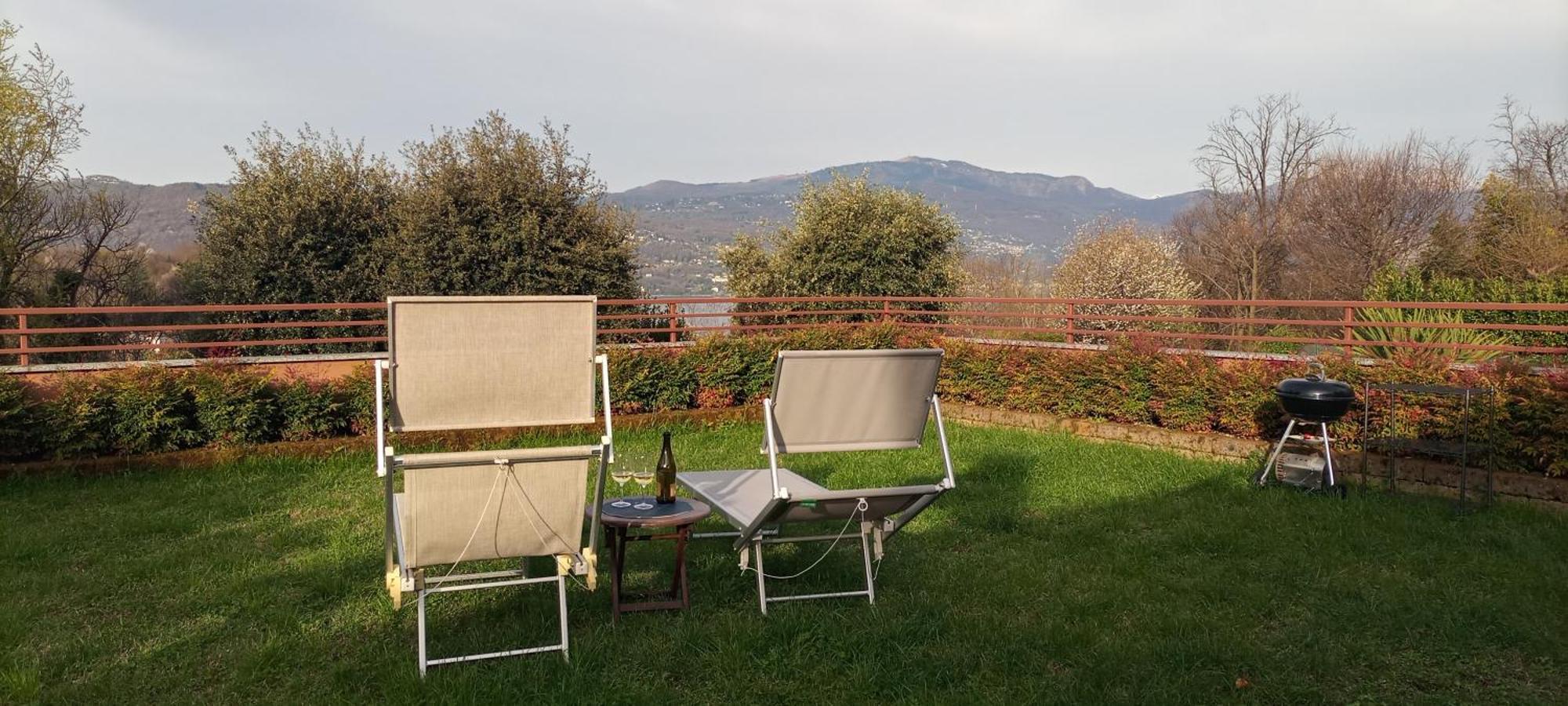 Mirasole Holiday House Leggiuno المظهر الخارجي الصورة
